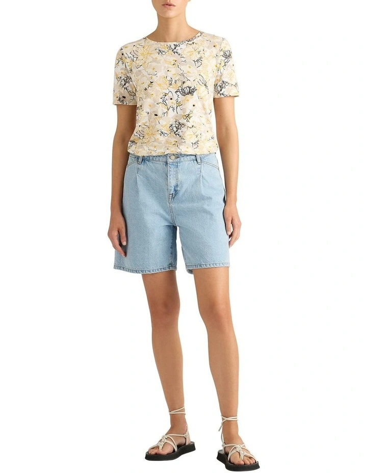 Milas Relaxed Denim Short in Pale Wash