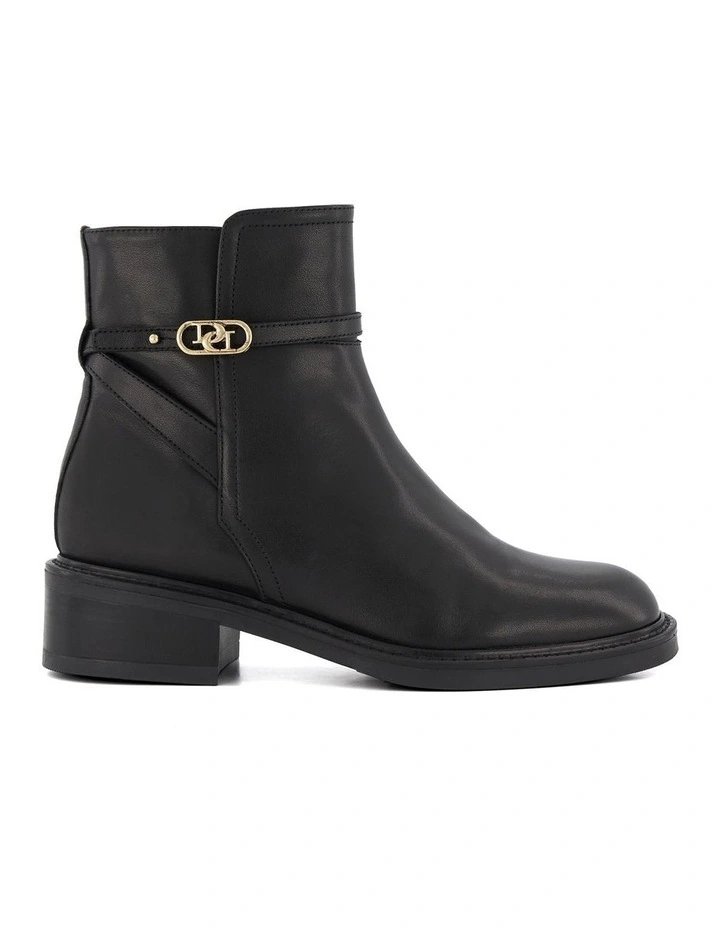 Praising Heeled Boot in Black