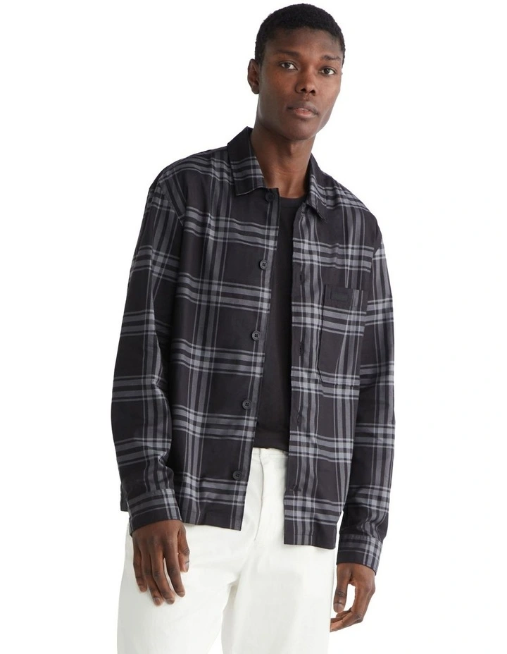 Twill Graphic Check Long Sleeve Shirt in Black