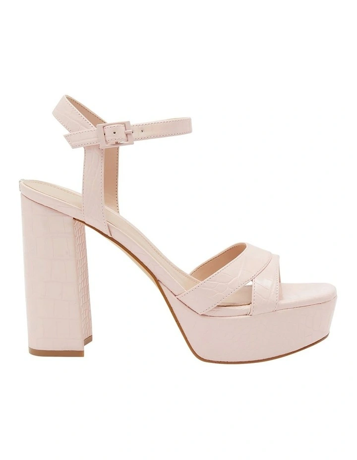 Zelina Dress Sandals in Blush