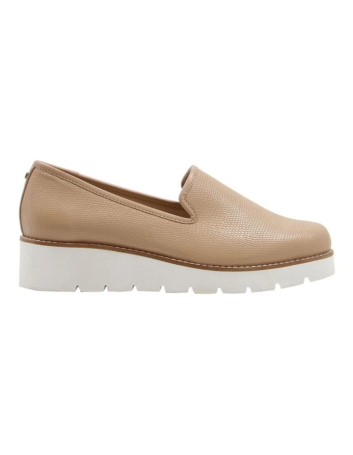 Gilliards Shoes in Natural