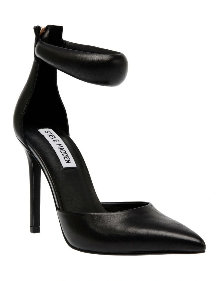 Ele Heels in Black Leather