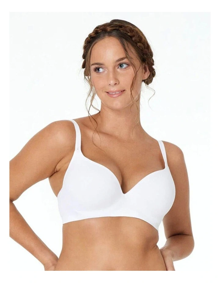 Sexy & Seamless Contour Bra in White