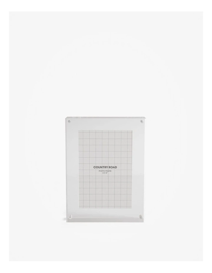 Lucite Large Frame in Clear