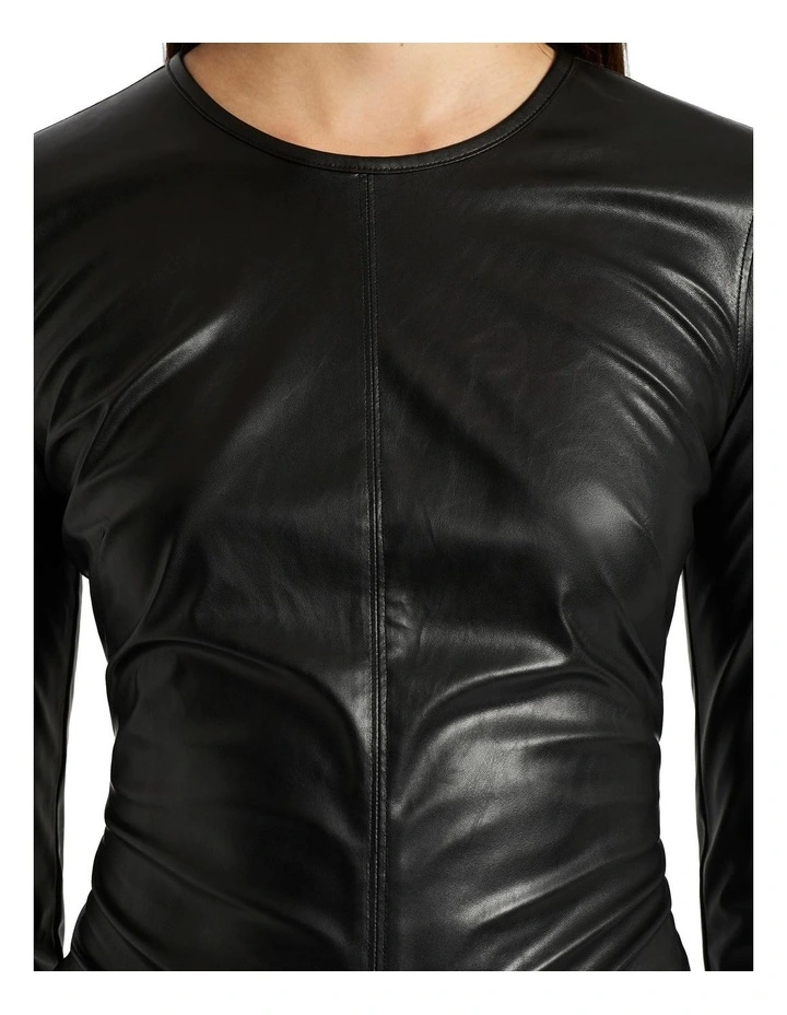 Low Key Top in Noir