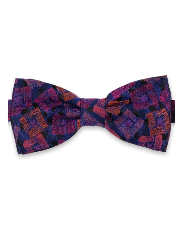 Crima Pattern Bow Tie in Pink