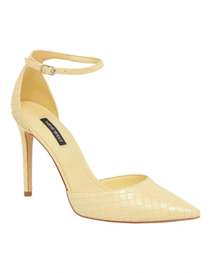 Faiz Pump in Yellow
