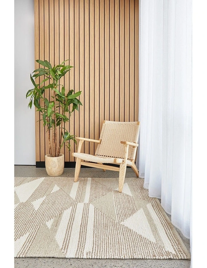 Avalon Taylor Natural Rug in Beige