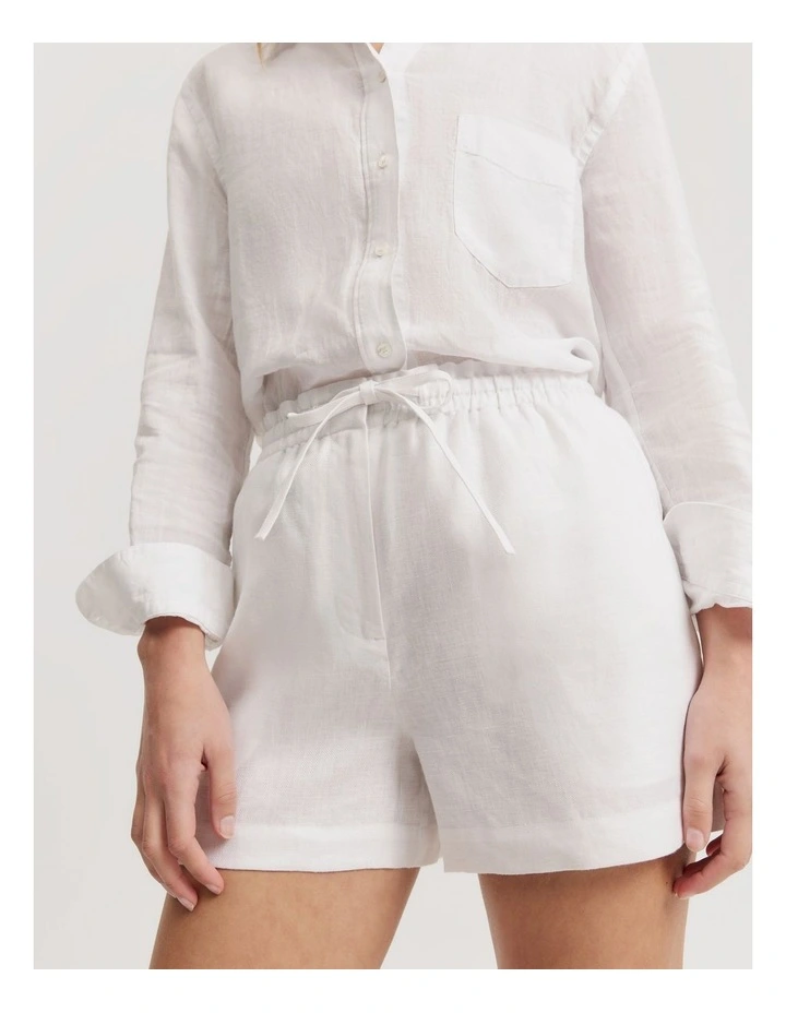 Organically Grown Linen Relaxed Short in White