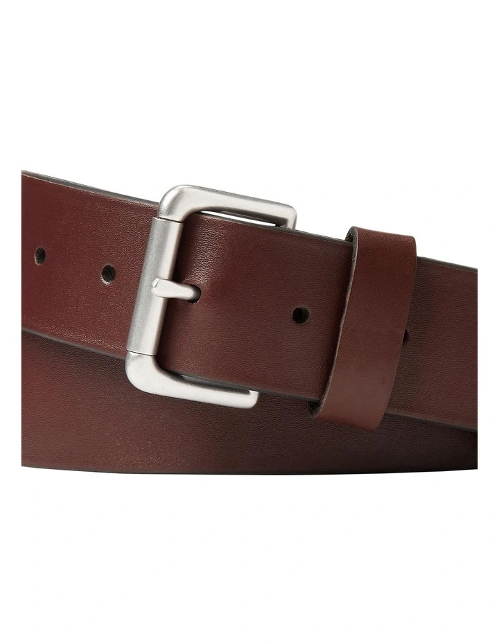 Leather Roller-Buckle Belt in Brown