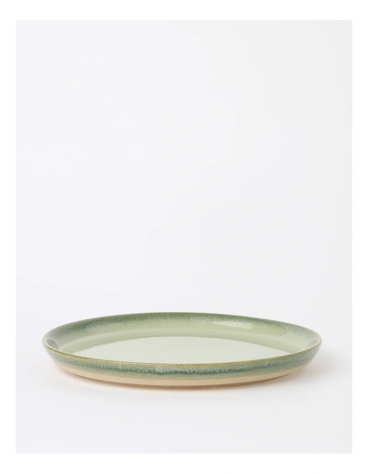 Esperance Celadon Wiped Edge Dinner Plate in Green