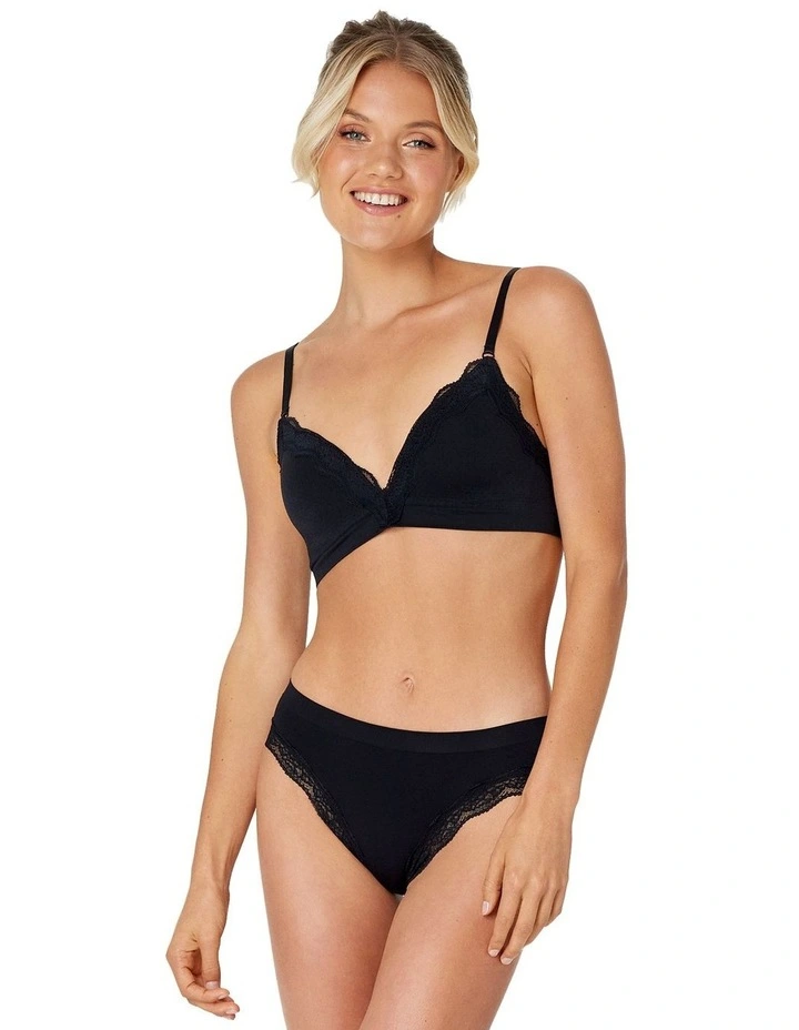 Nikki Bikini in Black