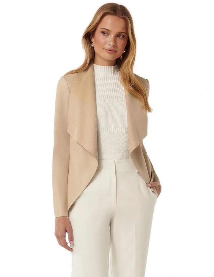 Kris Waterfall Jacket in Brown