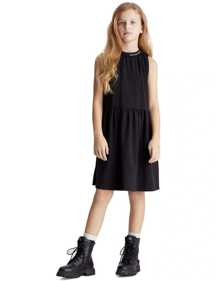 Minimalistic Mockneck Sleeveless Dress in Black