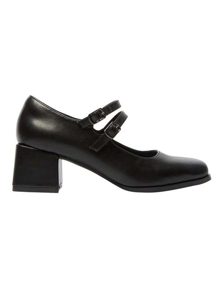Metro Heeled Pumps in Black Smooth