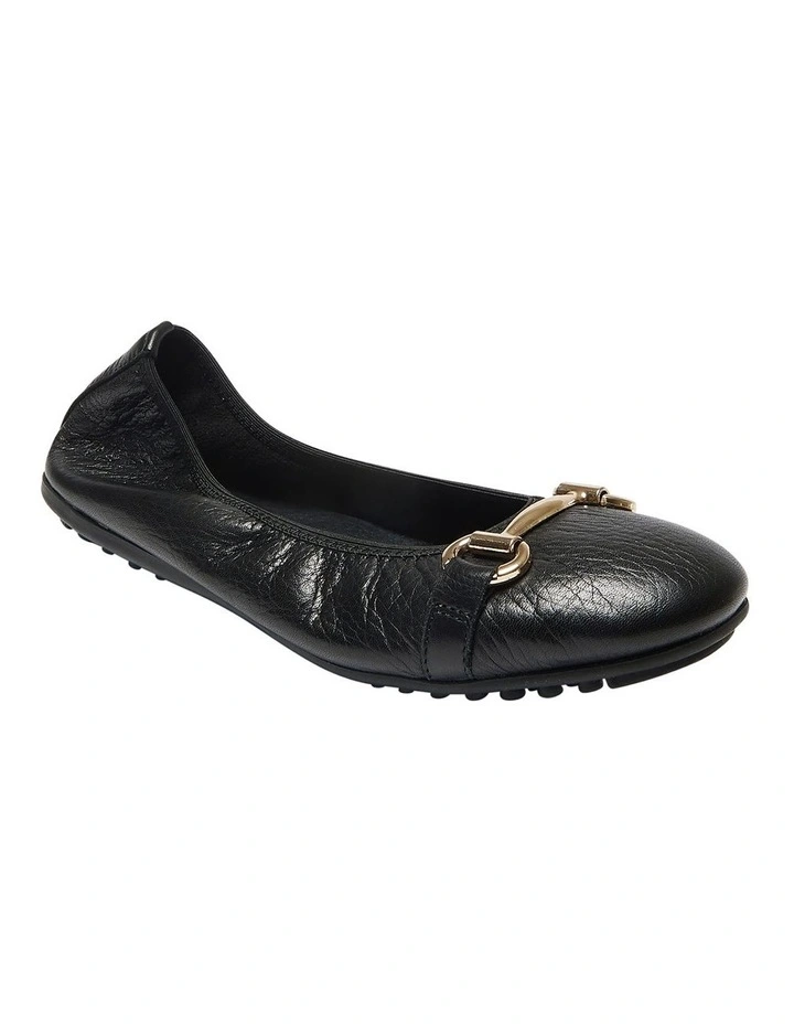 Pilgrim Flat Shoes in Black Glove