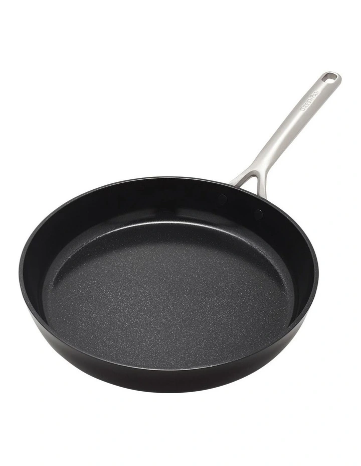 GP5 Frypan 28cm in Black