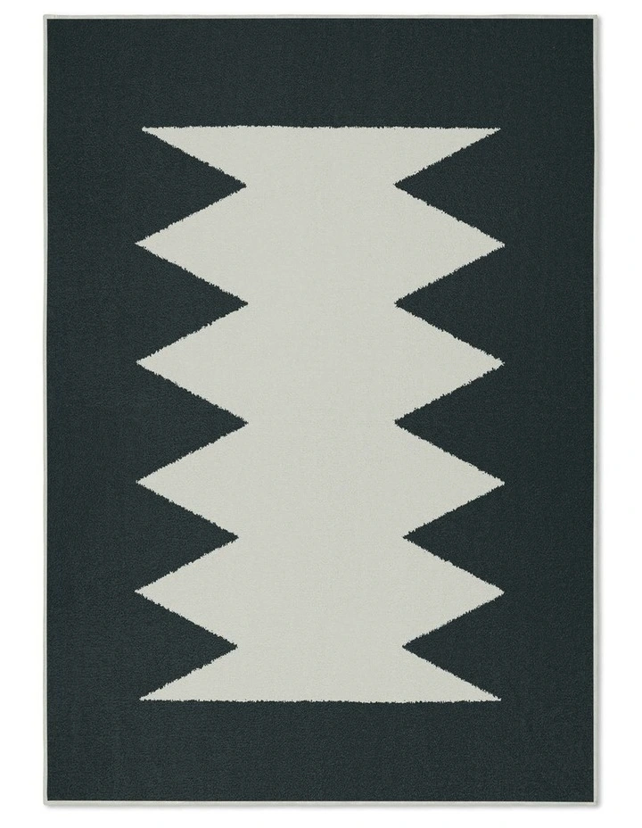 Jag Washable Cotton Feel Area Rug in White/Black