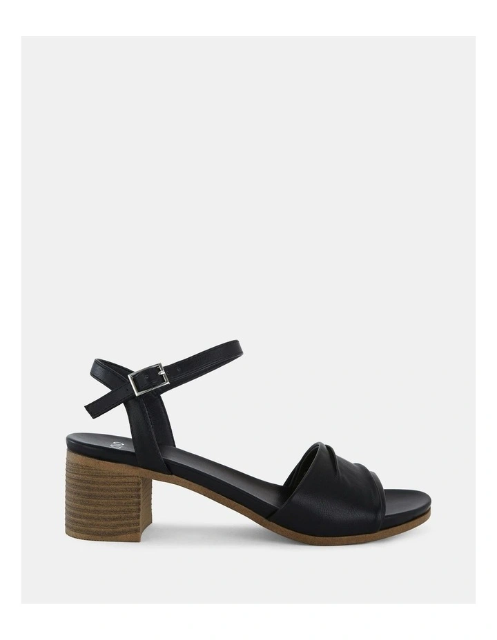 Urang Heeled Sandals in Black