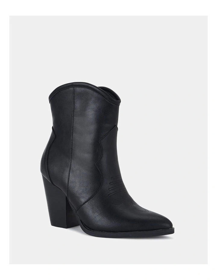 Horse Boots in Black