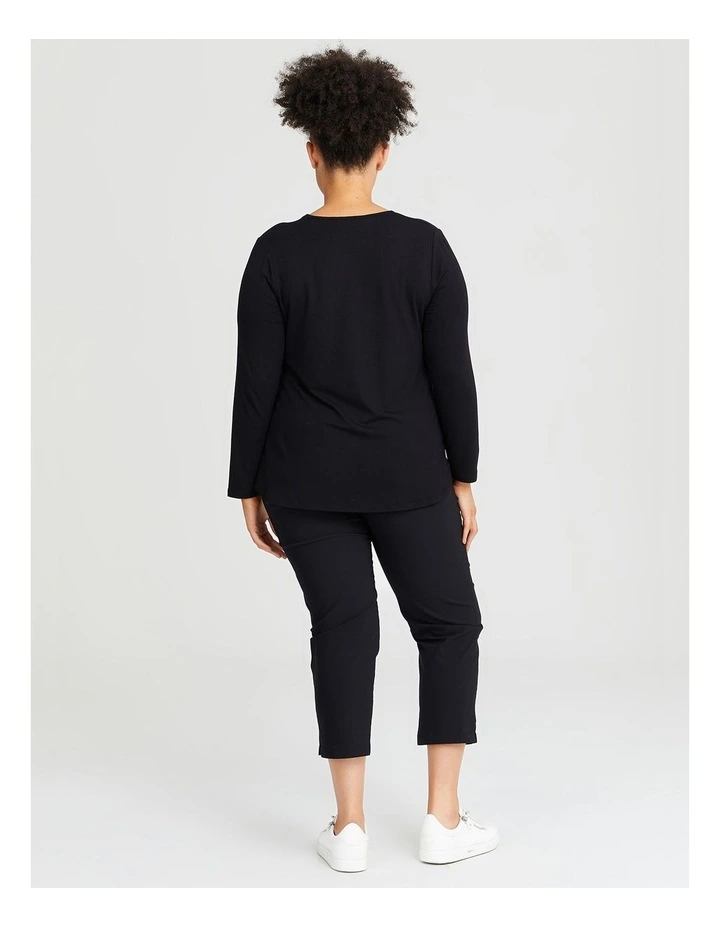 Natural Long Sleeve Everyday T-shirt in Black