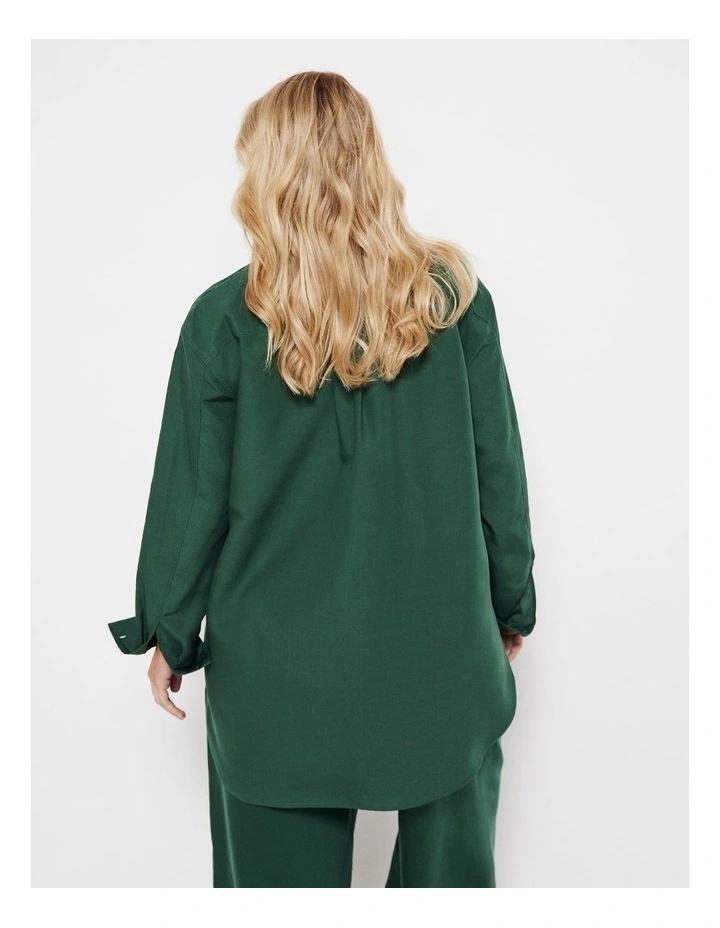 The Linen Blend Relaxed Shirt in Dark Green