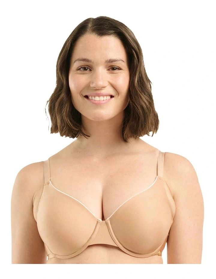 Unseen Seamless Underwire Full Cup T-shirt Bra in Blush-Beige