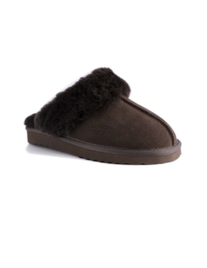 Women Sheepskin Wool Sydney Slippers in Chocolate