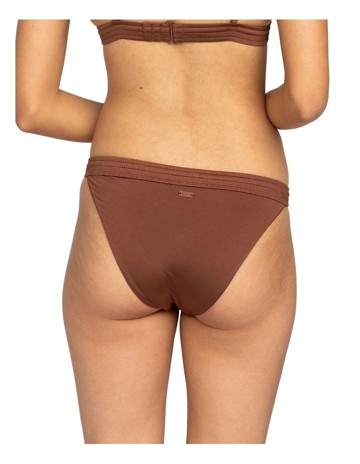 Silky Island Low Waist Bikini Bottoms in Root Beer