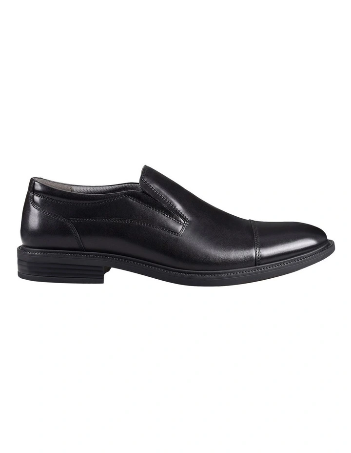 Waiver Slip-on Shoe in Black