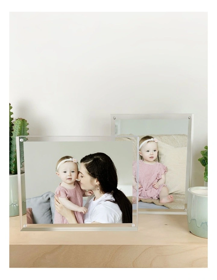 Newtown Acrylic Photo Frame 8x10 in Clear