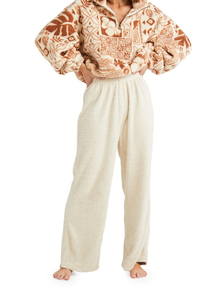 Cuddle Up Pants in White