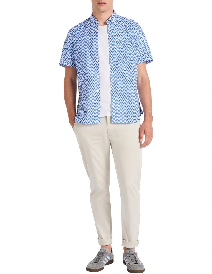 Hot In Here Shirt in White/Blue