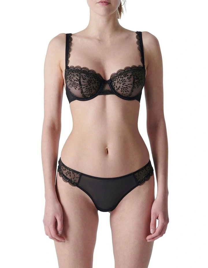 Singuliere Half Cup Bra in Black