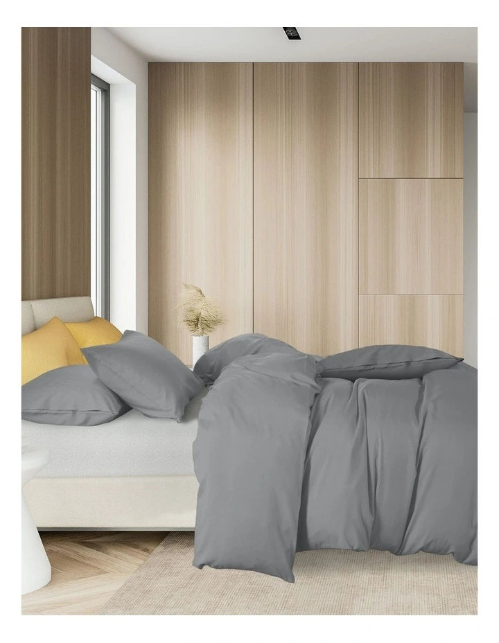 1000 Thread Count Cotton Blend Queen Quilt Cover Set in Charcoal