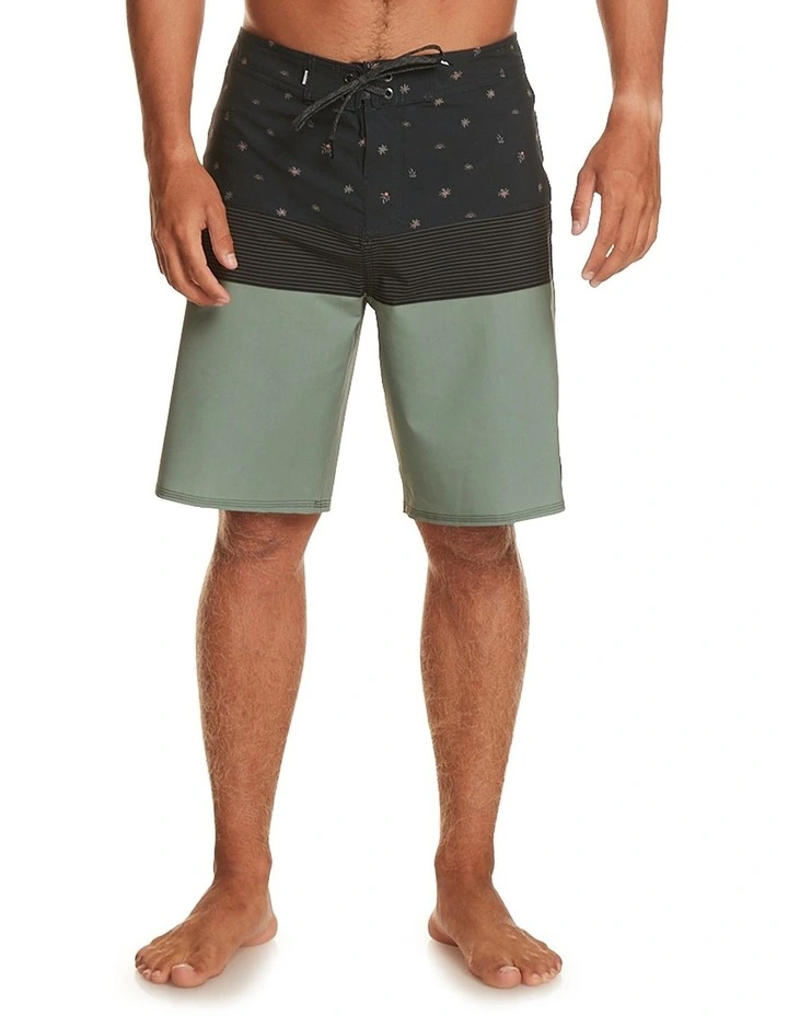 Surfsilk Panel 20" Boardshorts in Laurel Wreath