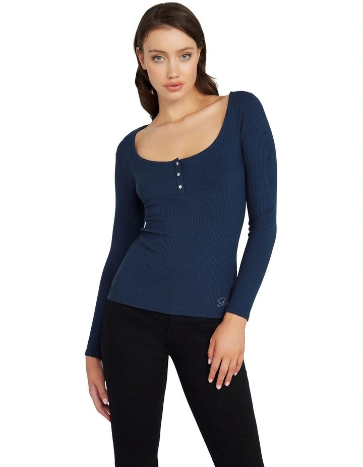 Longsleeve Karlee Jewel Button Henley Top in Blue