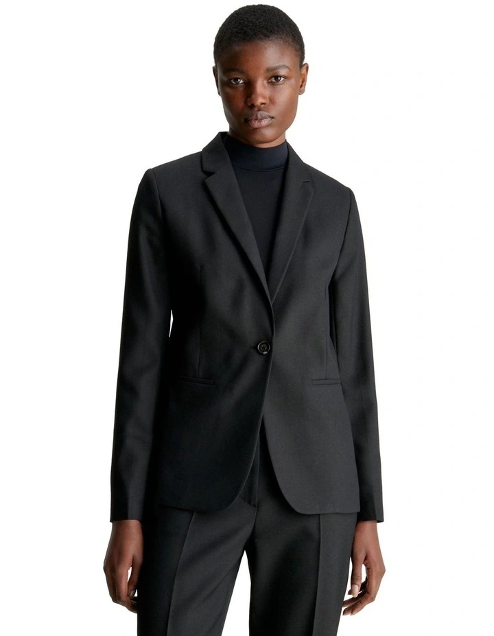 Essential Tailored Blazer in Black