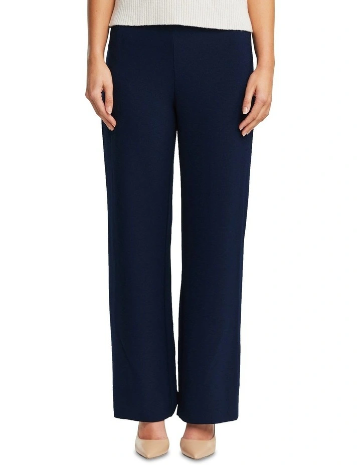 Nightlife Pant in Navy