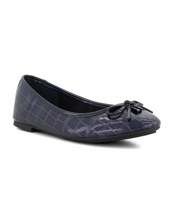 Hallo Ballet Flat in Navy