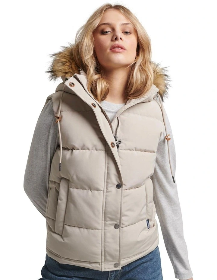 Everest Faux Fur Puffer Gilet in Chateau Grey
