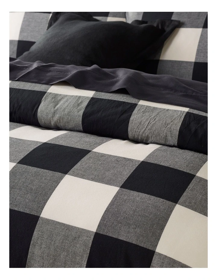 Maine Yarn Dye Cotton Quilt Cover Set in Black