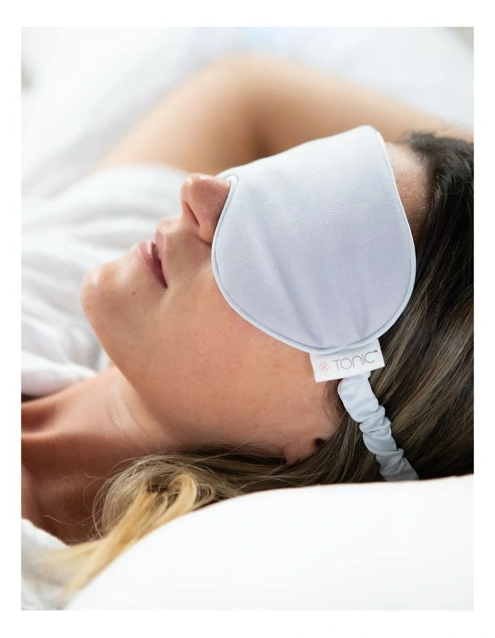Luxe Eye Mask in Dove