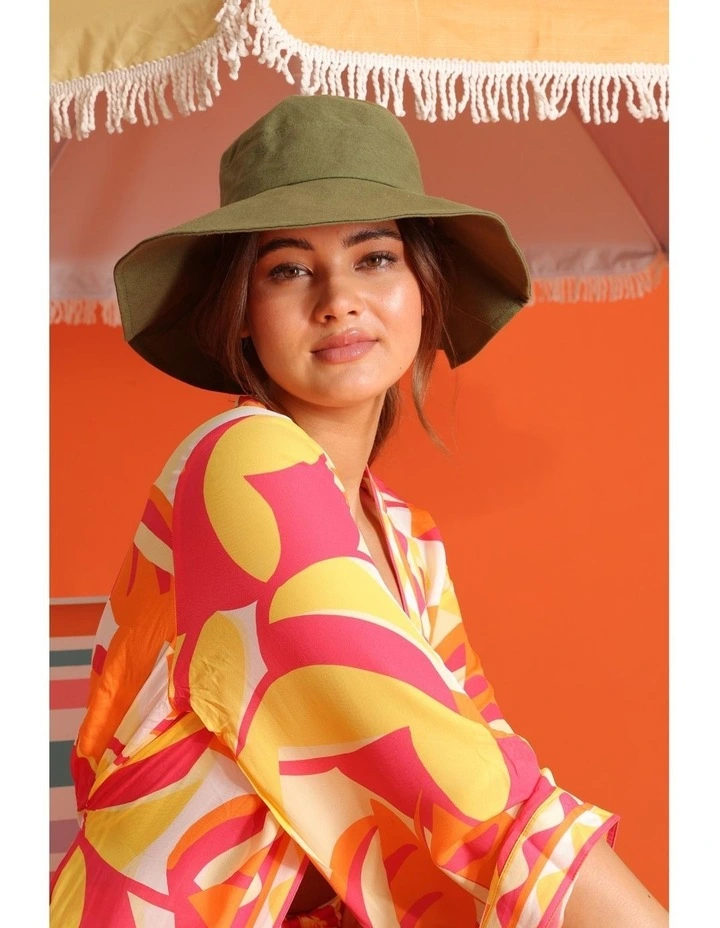 Ashton Bucket Hat in Khaki