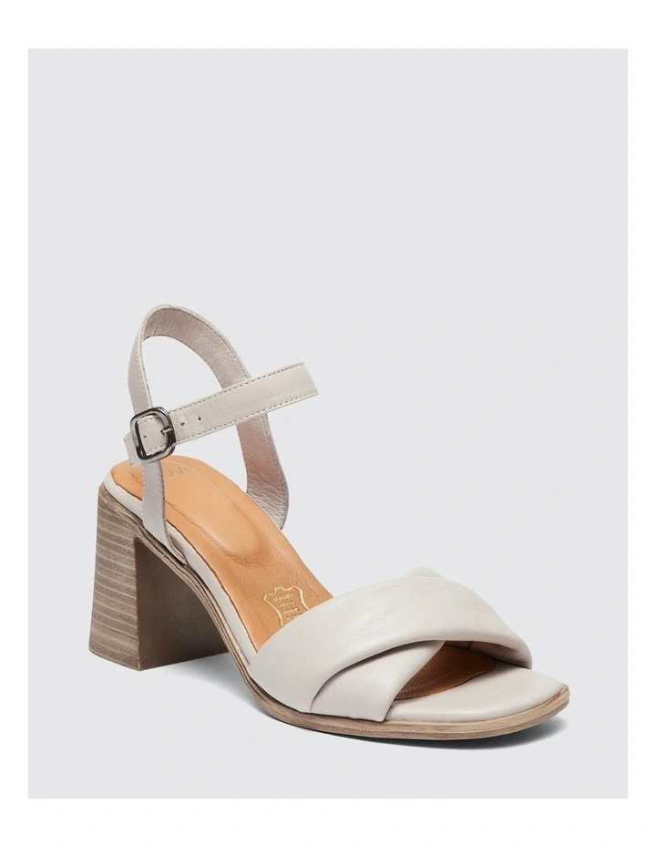 Virginia Heels in Taupe