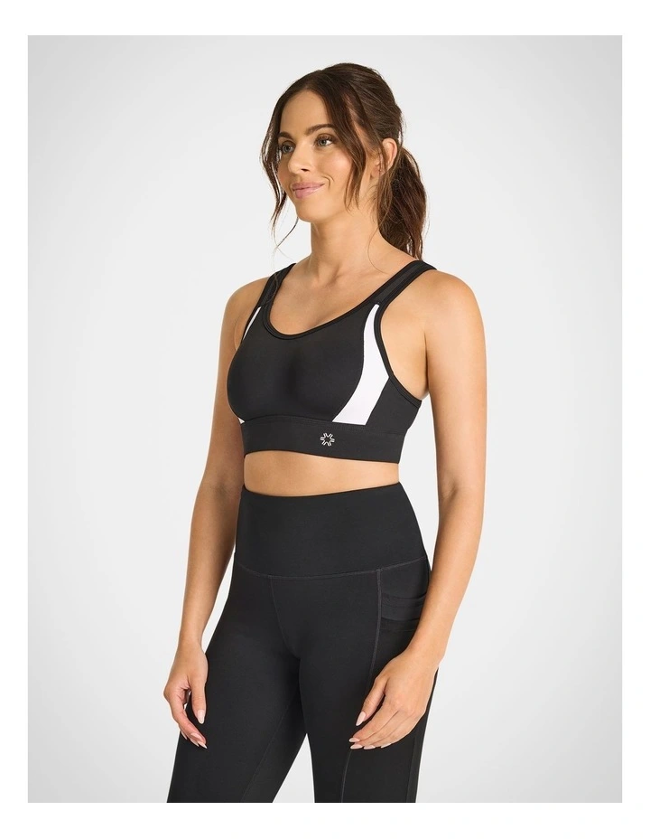 Evolve Moulded High Impact Sports Bra in Black/White
