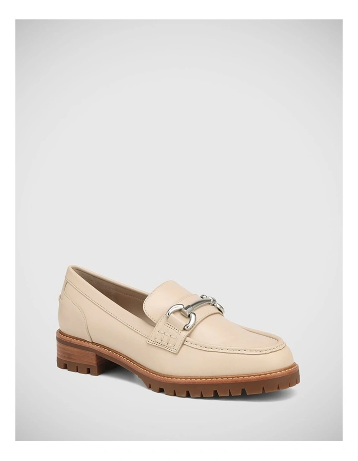 Emmie Leather Loafer in Porcelain