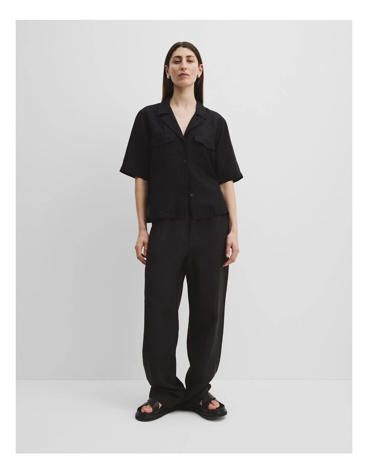 Organically Grown Linen Pocket Detail Shirt in Black