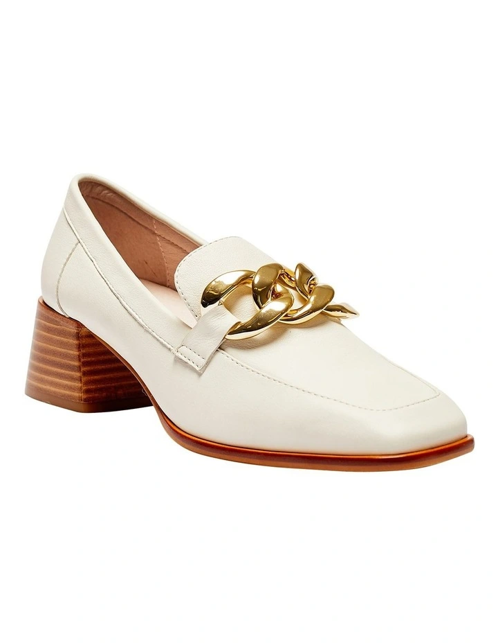 Fancy Ivory Glove Heeled Shoes