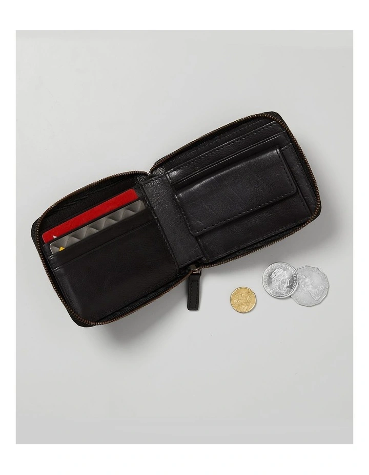 Montoro Leather Zip Wallet in Black